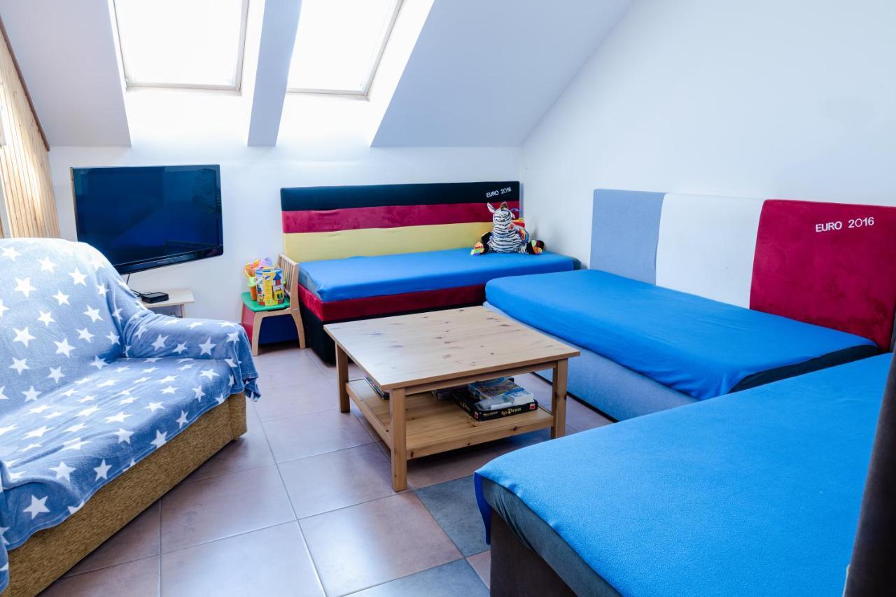 Apartman Cabernet Velké Pavlovice Dış mekan fotoğraf