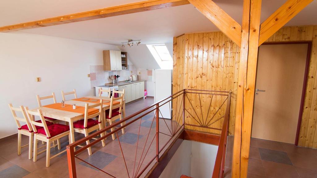 Apartman Cabernet Velké Pavlovice Oda fotoğraf